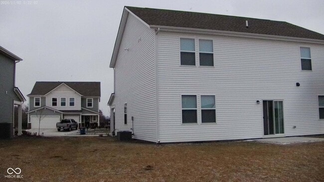 Building Photo - 5916 Sunstone Rd