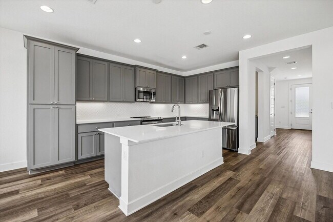 Foto del edificio - 1021 Chapote Ter