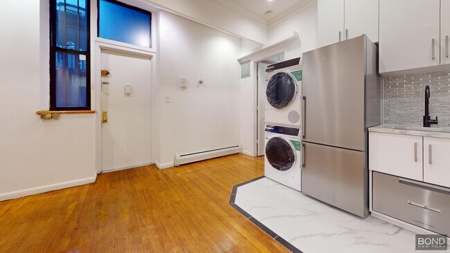 Foto del edificio - 237 E 5th St