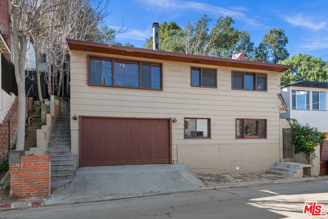 Primary Photo - 6871 Pacific View Dr