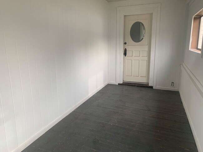 Foto del edificio - 287 5th Street NE