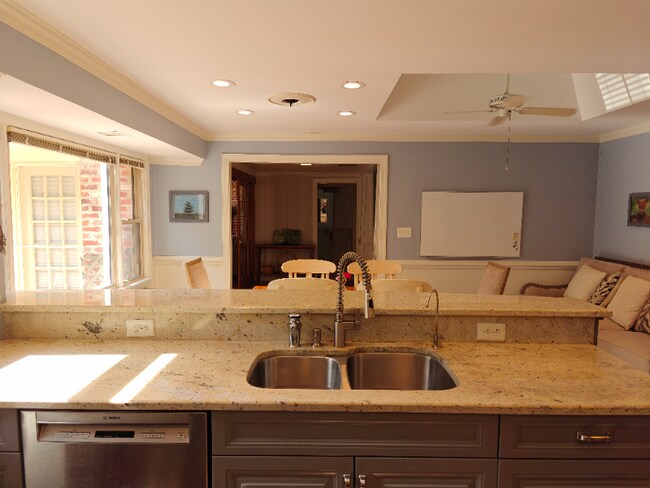 Foto del edificio - 120 Ferncliff Dr