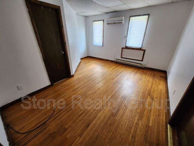 Foto del edificio - 509 S 5th St