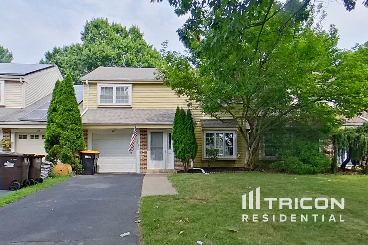 Foto principal - 22 Beaver Hill Rd