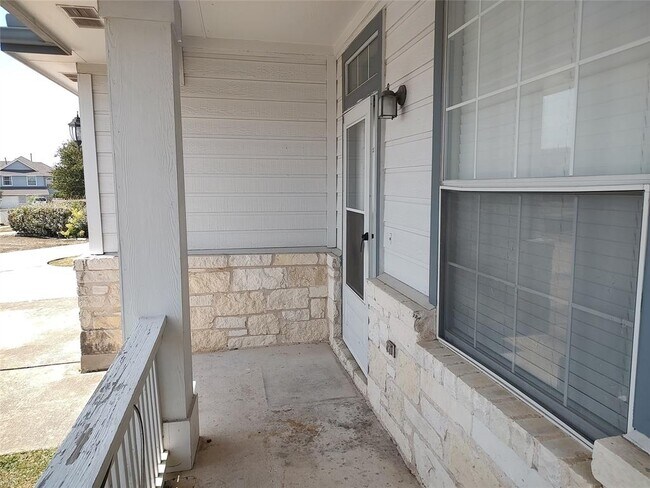 Foto del edificio - 2842 Southampton Way