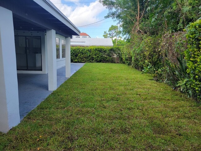 Photo - 53 Alcantarra Ave House