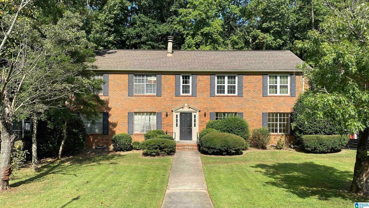 Primary Photo - 2111 Montreat Way