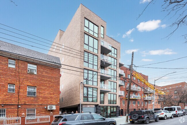 Fotografía del edificio - 93-09 Lamont Ave