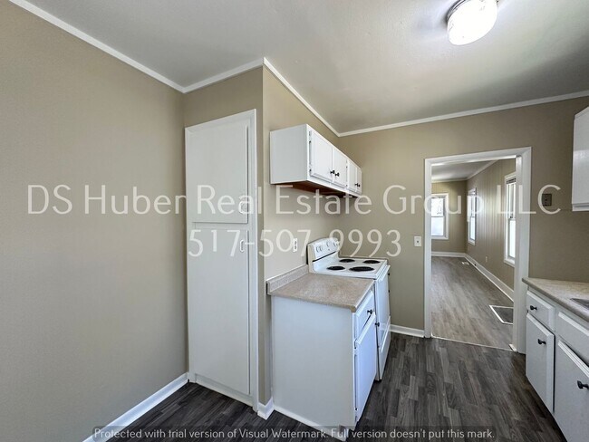 Foto del edificio - 1207 Glenn Street Lansing, MI 48915