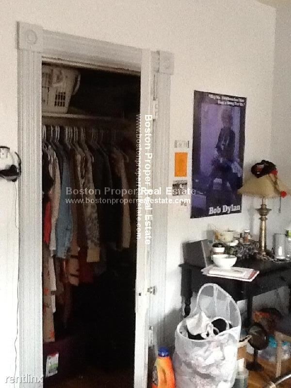 Foto del edificio - Studio, 1 bath  - 1091 Boylston St # 422