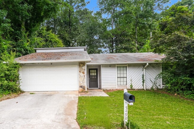 Building Photo - 5498 Springwood Ln