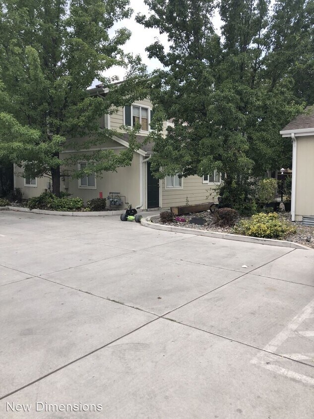 Primary Photo - 3 br, 2 bath House - 360 Linden Street Unit B
