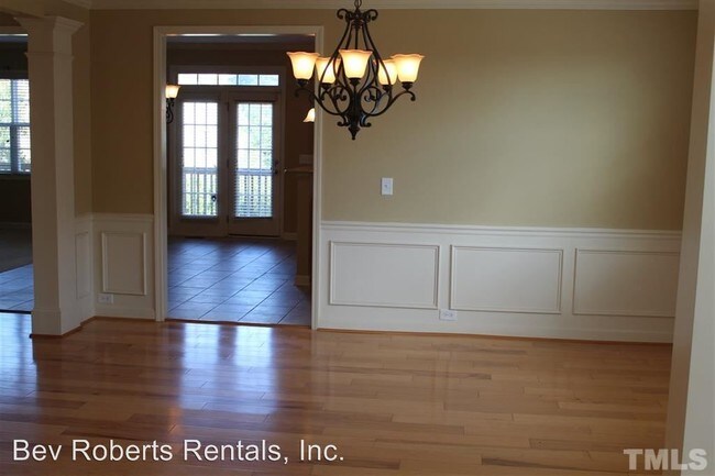Building Photo - 6 br, 4 bath House - 4811 Homeplace Drive