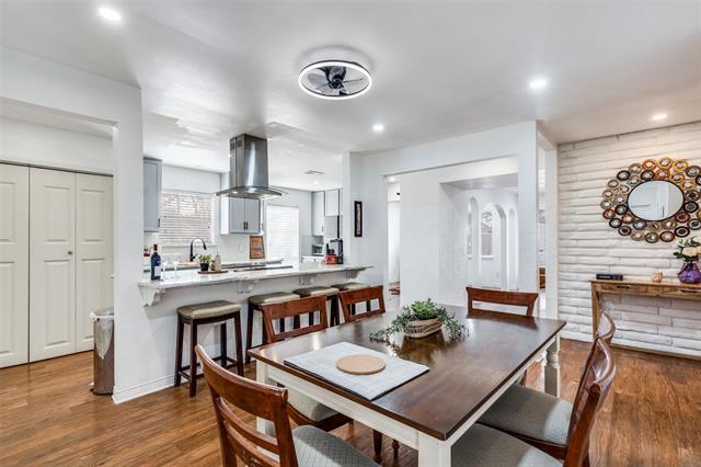 Foto del edificio - 15642 Overmead Cir