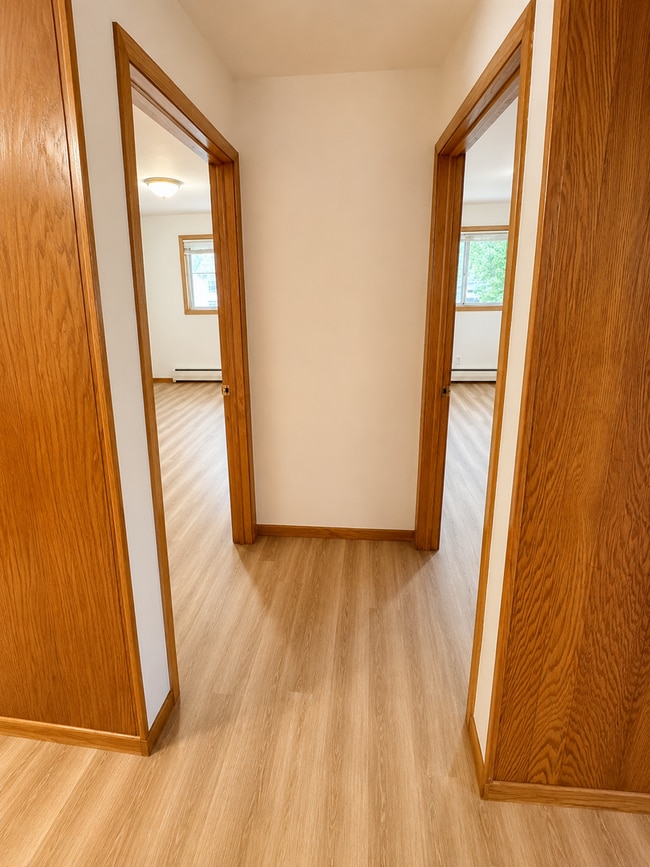 Interior Photo - Lake Point Drive Apartments