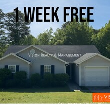 Building Photo - 124 Pin Oak Trail