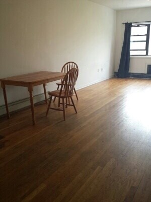 Foto del edificio - 686 Willoughby Ave