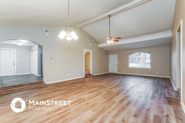 Foto del edificio - 18635 Birch Rd