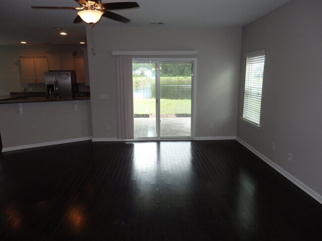 Building Photo - 98 McCrady Dr