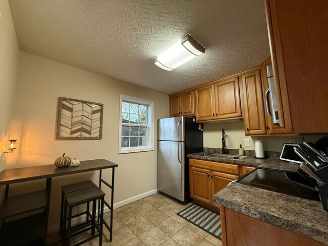 Foto del edificio - 10201 Woodlawn Ave