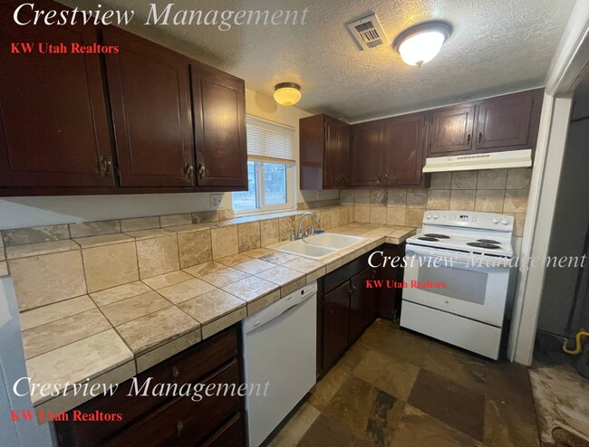 Foto del edificio - Walton Duplex