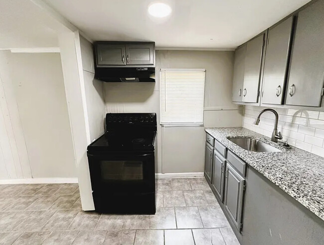 Foto del edificio - 7931 7th Ct S