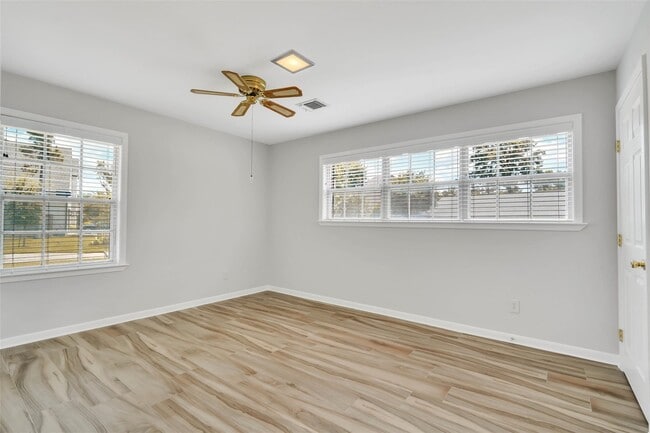 Building Photo - 442 Mignon Ln