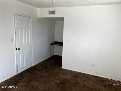 Building Photo - 6565 N 19th Ave