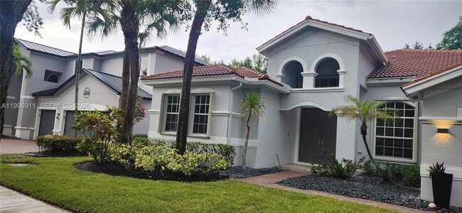 Building Photo - 3870 E Hibiscus St