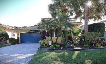 Building Photo - 10086 Noceto Way