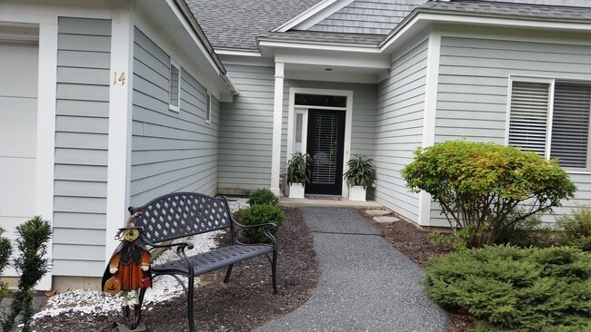 Building Photo - 3BR/3BA house plus utilities $2600