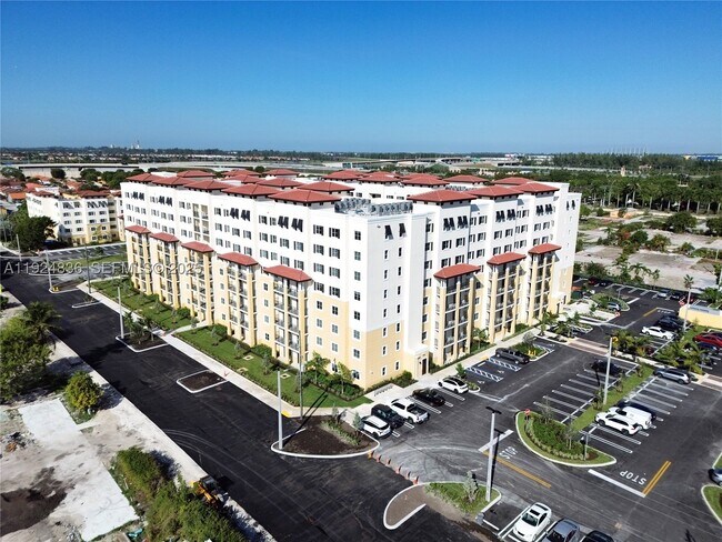 Foto del edificio - 11239 NW 4th St