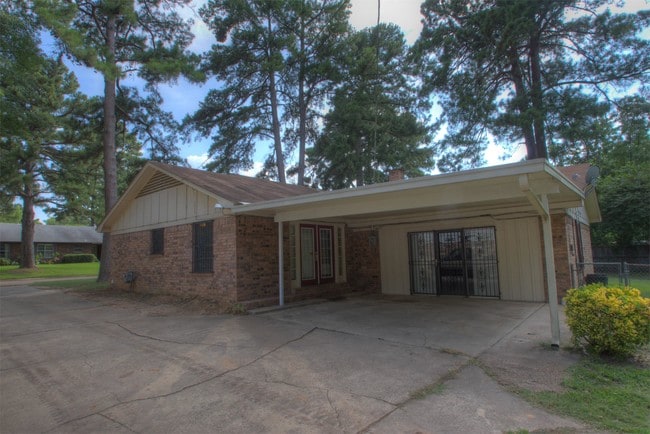 Foto del edificio - 449 E Greenfield Dr