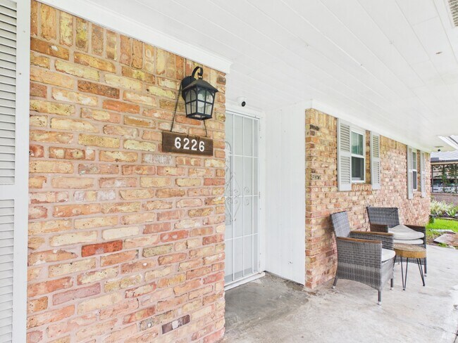 Foto del edificio - 6226 Reamer St