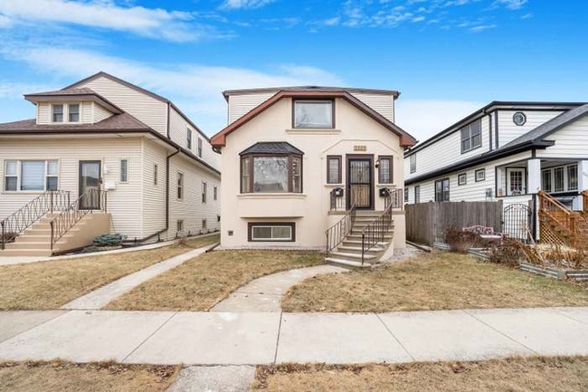 Building Photo - 2226 N 72nd Ct