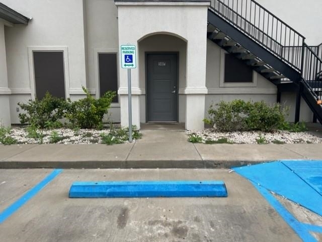 Primary Photo - 7209 Rocio Dr
