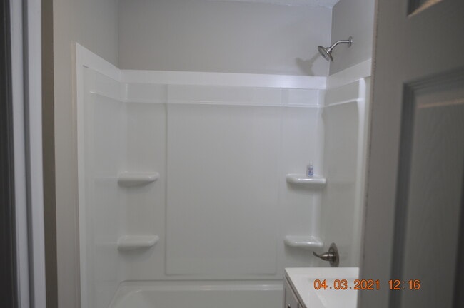 Building Photo - 106 Craven Rd