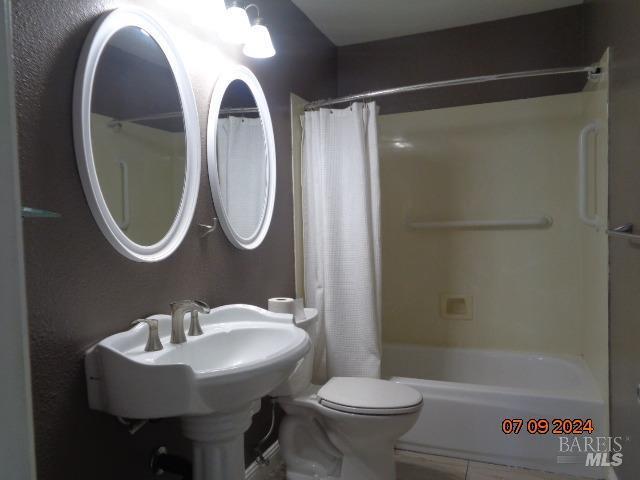 Building Photo - 1540 McCarthy Ct