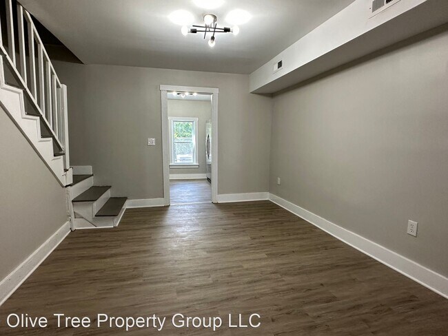 Building Photo - 2 br, 1 bath House - 211 Baker Street