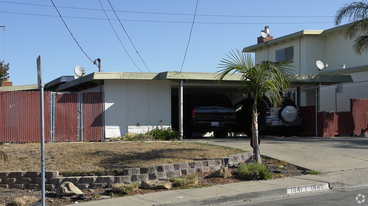 Foto del edificio - 1941-1943 Stanton Ave