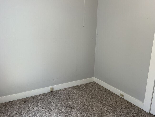 Foto del edificio - 3 Bedroom, 1 Bath Home in Great Location