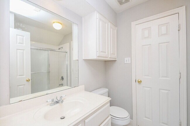 Foto del edificio - 1803 Red Bud Ln
