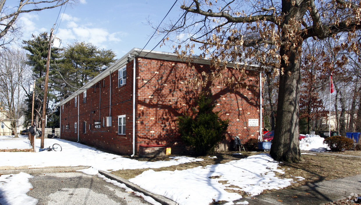 Building Photo - Envoy Garden Apartments