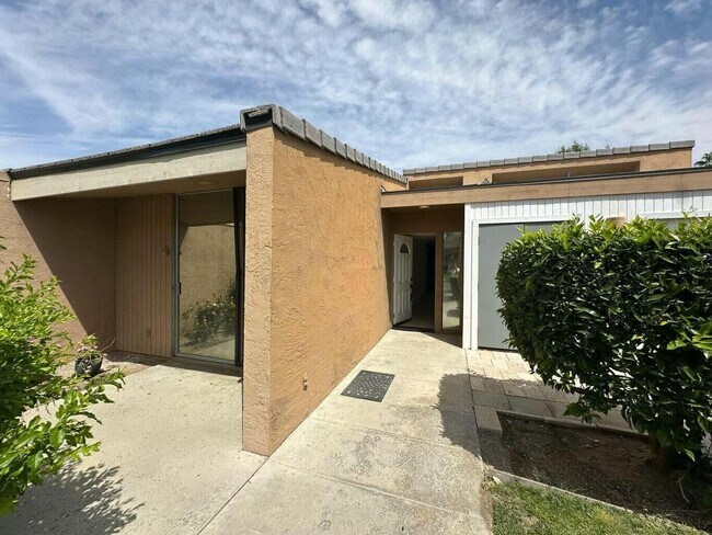 Foto del edificio - 73576 Dalea Ln