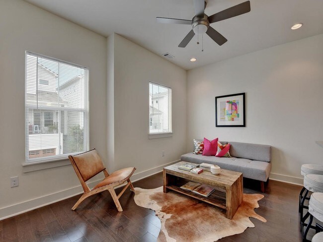 Foto del edificio - 1003 Muse Ln