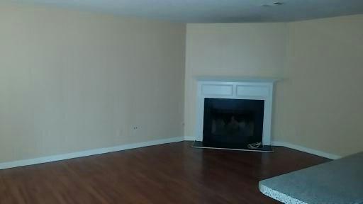 Building Photo - 584 Vaughn Dr.