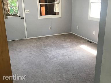 Building Photo - 4 br, 2 bath House - 928 Lake Michigan Dr NW