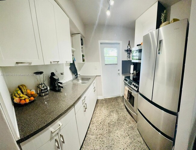 Foto del edificio - 6157 SW 64th St