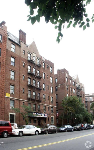 Building Photo - 681 Ocean Ave