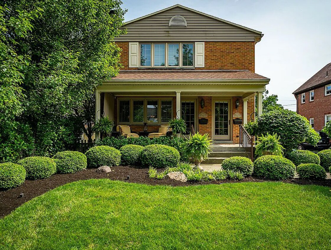 322 Forrer Blvd, Oakwood, OH 45419 House Rental in Oakwood, OH
